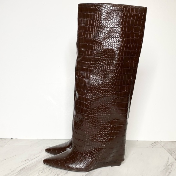 New! Steve Madden Paltrow Brown Crocodile Fold Over Tall Boot 8 1/2 M - Picture 1 of 16
